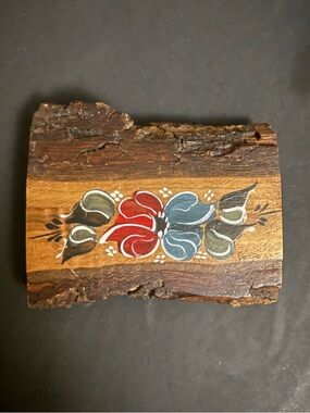 Norwegian Rosemaling - Red & Blue Flowers